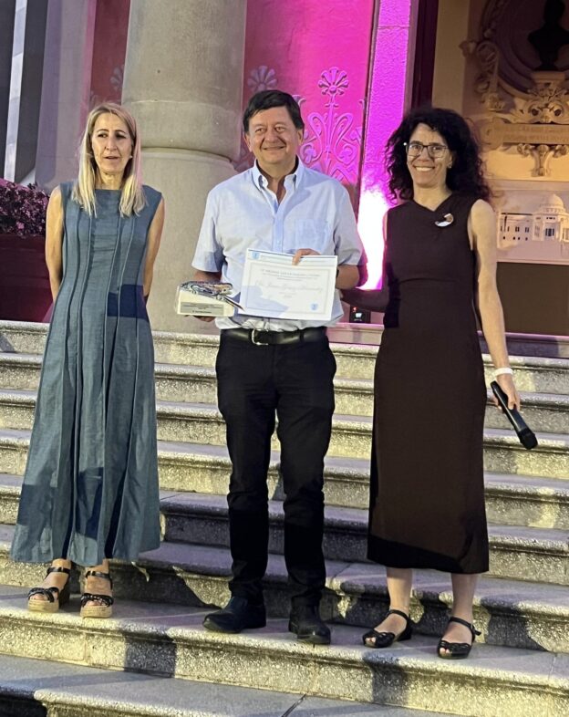 Jaime Gómez-Hernández recoge el Premio Custodio y Llamas durante CIAS2026