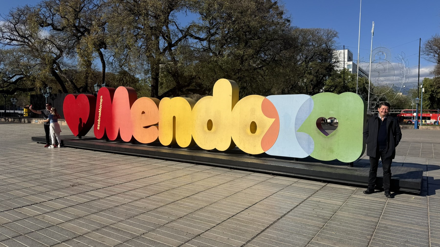 Por si quedaba alguna duda de dónde estábamos.