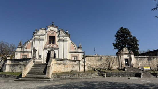 La iglesia de la estancia jesuítica de Alta Gracia.